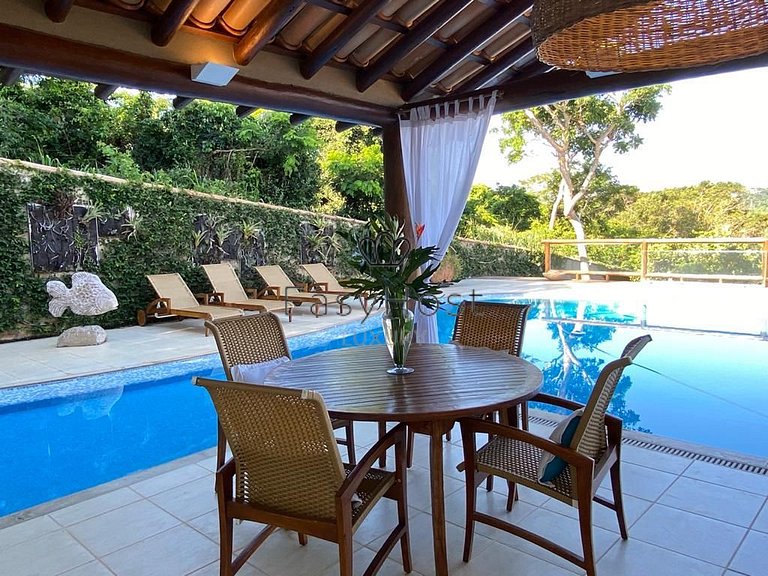 Aluguel de casa com piscina em Búzios