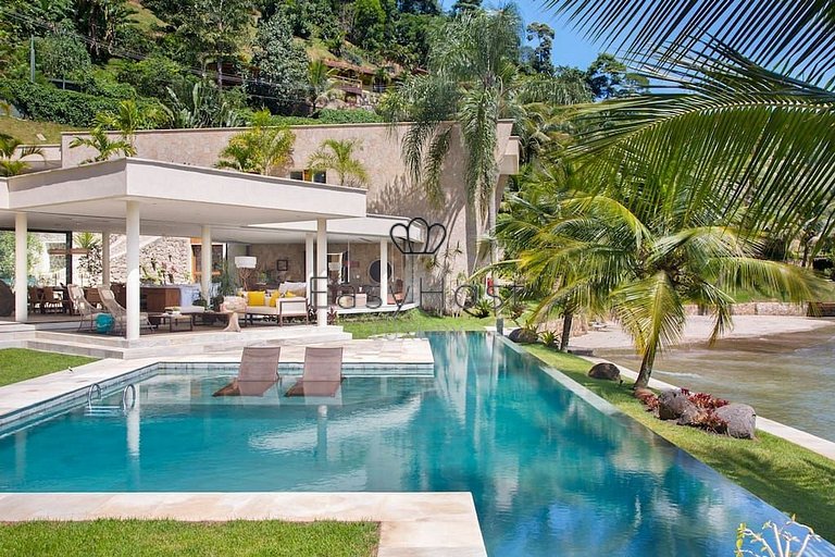 Aluguel de casa luxuosa em Angra dos Reis