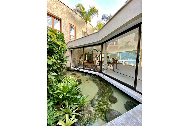 Luxury house rental in Angra dos Reis