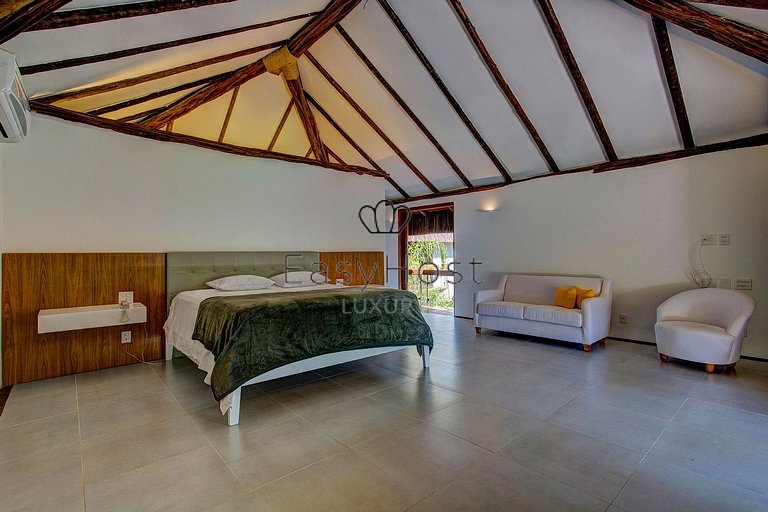 Beachfront house for rent with pool and sauna