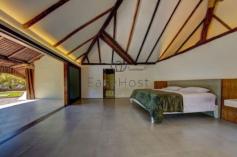 Beachfront house for rent with pool and sauna