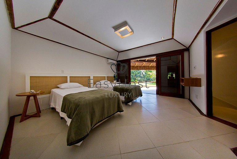 Aluguel de casa pé na areia com piscina e sauna