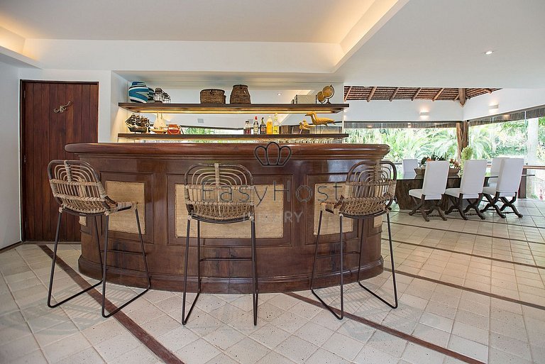 Beachfront house for rent with pool and sauna