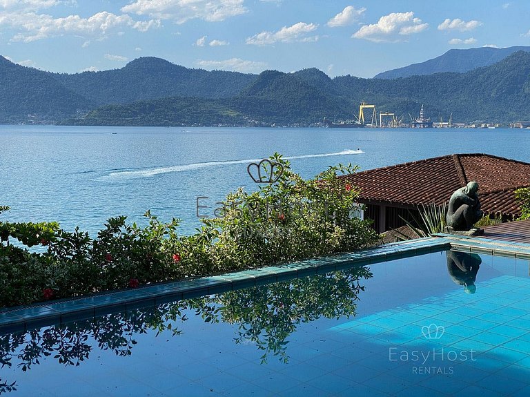 Casa para temporada em Angra dos Reis com piscina e praia
