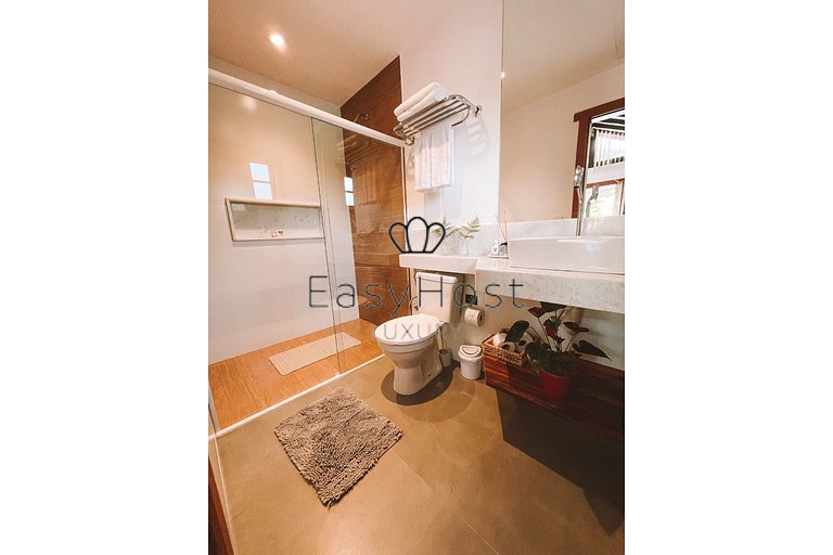 Casa para temporada em Itaipava com piscina