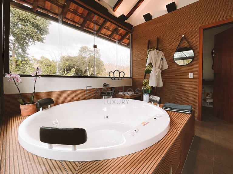 Casa para temporada em Itaipava com piscina