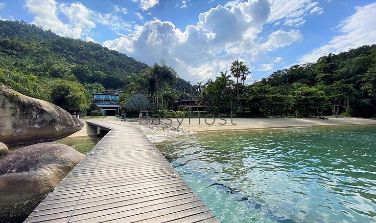 Aluguel de casa com piscina em Angra dos Reis