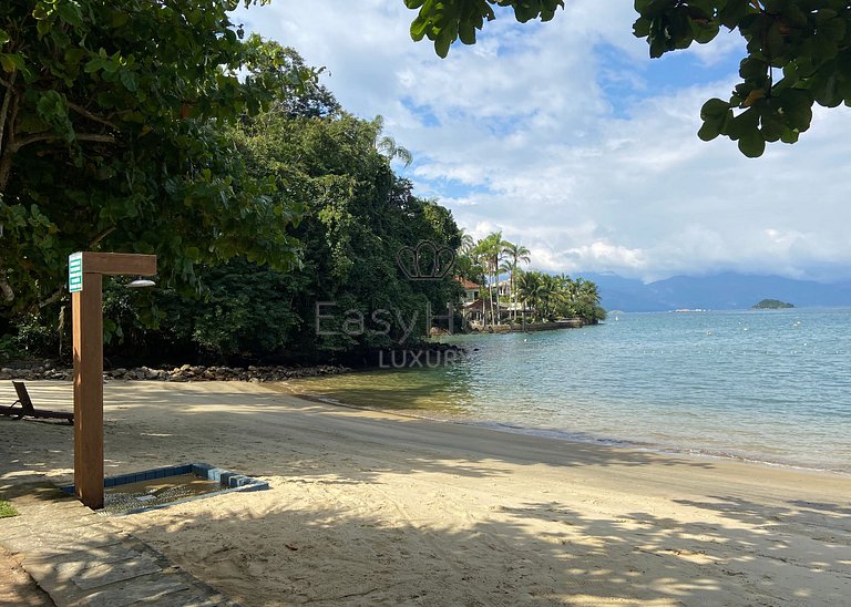 Aluguel de casa com piscina em Angra dos Reis
