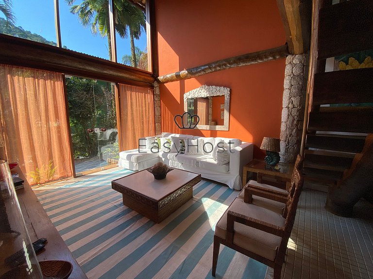 Aluguel de casa com piscina em Angra dos Reis