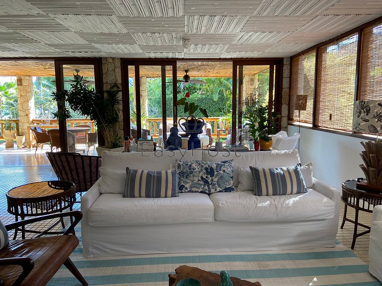 Aluguel de casa com piscina em Angra dos Reis