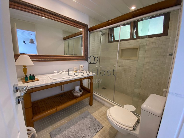 Aluguel de casa com piscina em Angra dos Reis