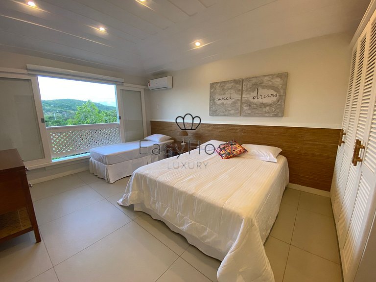 Aluguel de casa com piscina em Búzios