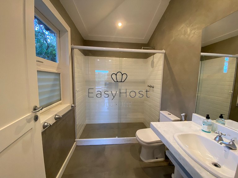 Aluguel de casa com piscina em Búzios