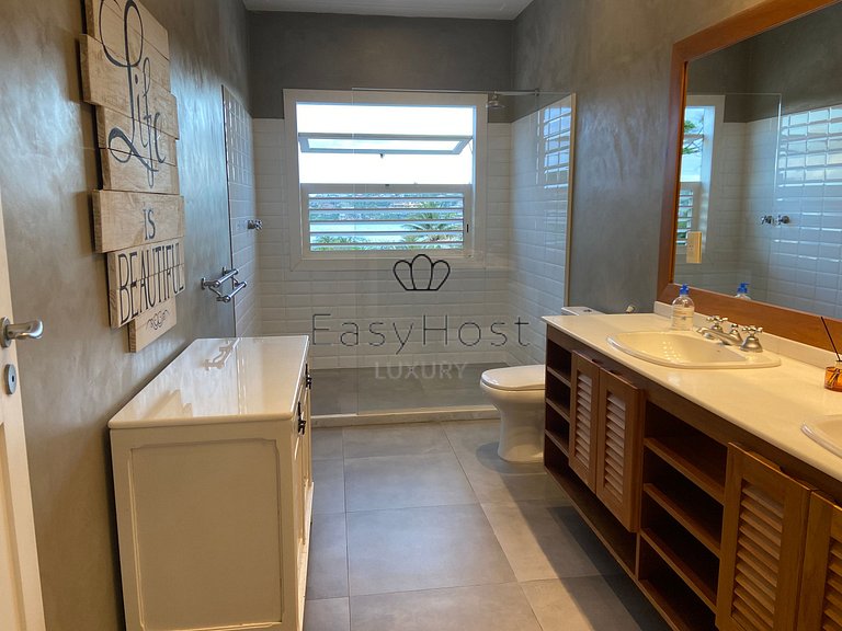 Luxury house for rent in Búzios