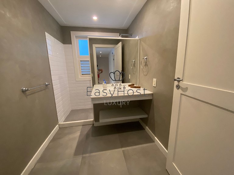 Aluguel de casa com piscina em Búzios