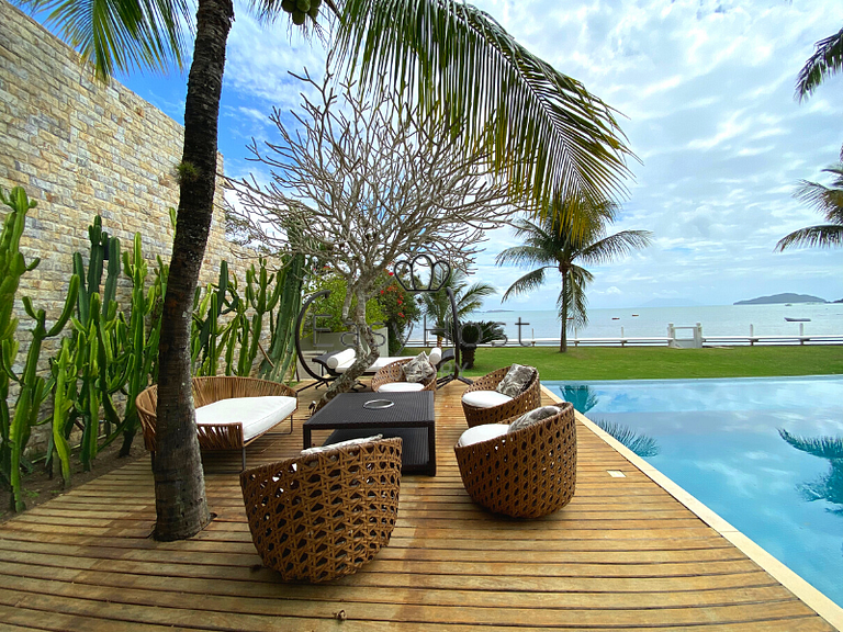 Luxury house for rent in Búzios