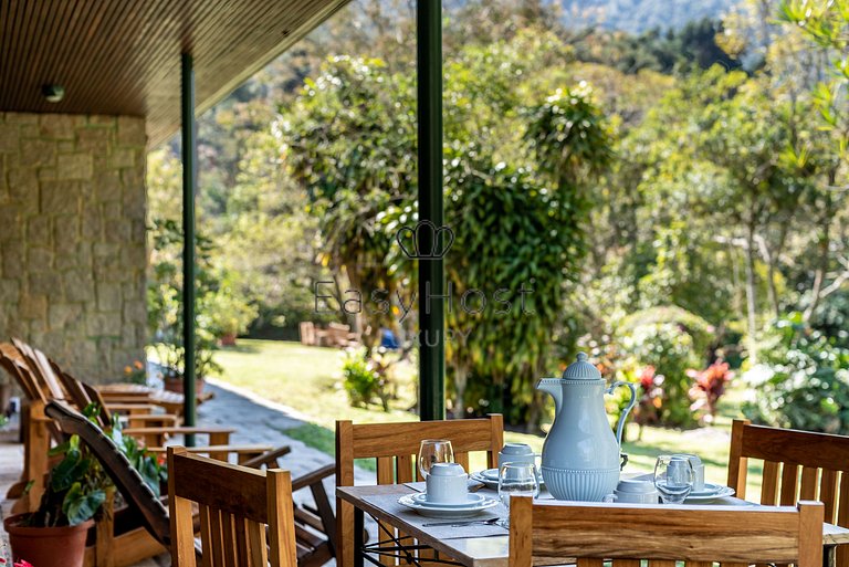 House rental in Petrópolis with pool and sauna