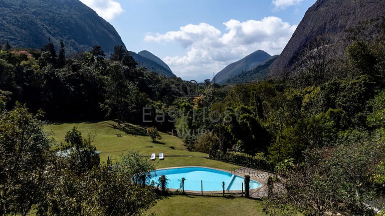 Aluguel de casa em Petrópolis com piscina e sauna