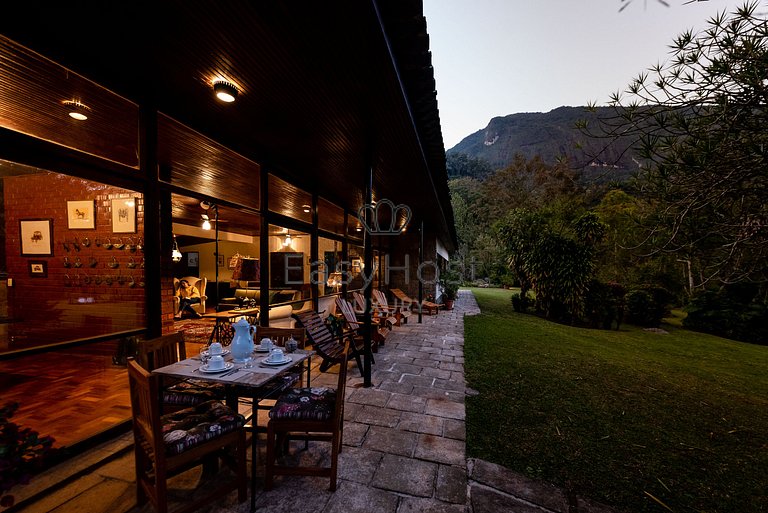 Aluguel de casa em Petrópolis com piscina e sauna