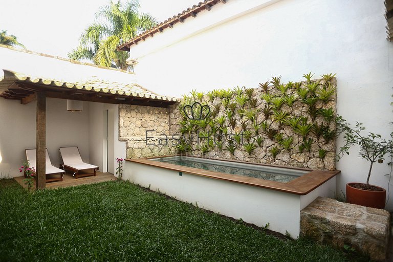 Aluguel de casa com piscina em Paraty