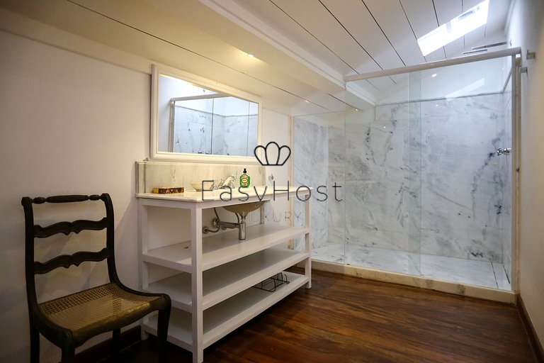 Aluguel de casa com piscina em Paraty