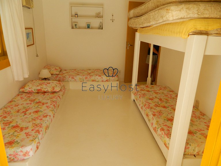 House for sale in Angra dos Reis by the sea