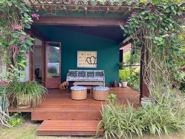 Casa de condomínio à venda em Angra dos Reis