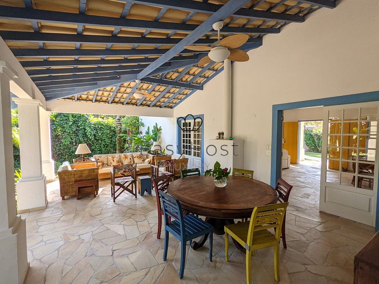 Aluguel de casa com piscina em Paraty