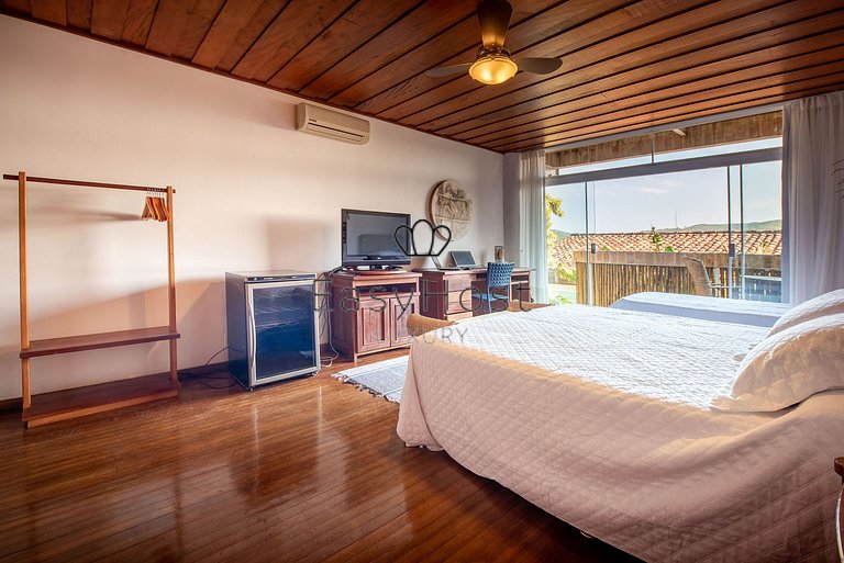 Casa para temporada pé na areia na Ferradura