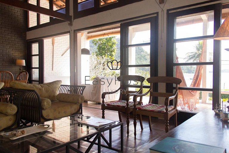 Casa de praia à venda em Angra dos Reis