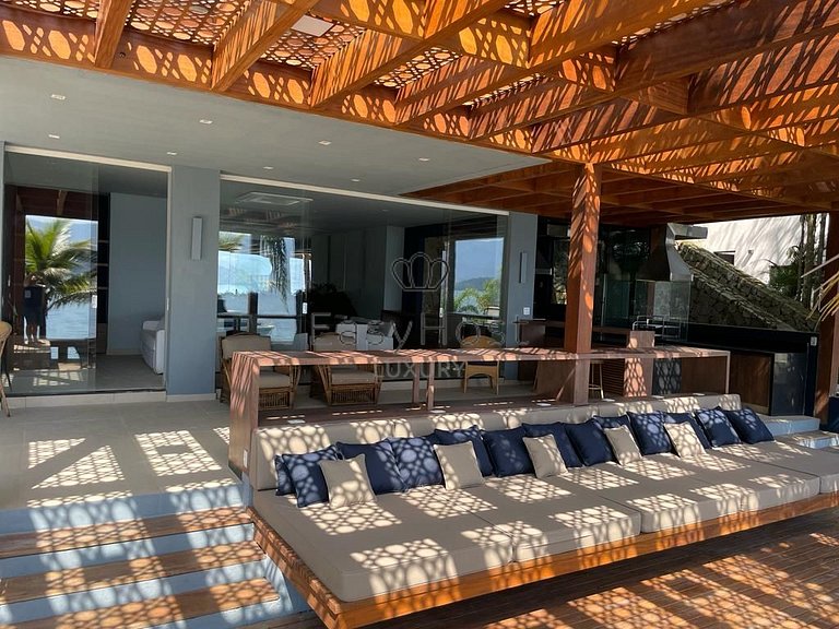 Aluguel de casa beira mar em Angra dos Reis