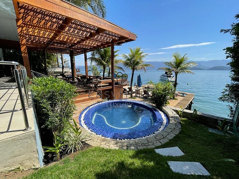 Aluguel de casa beira mar em Angra dos Reis
