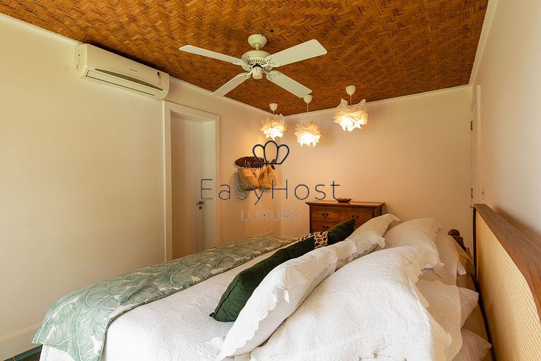 Casa para temporada em Angra dos Reis com piscina e praia