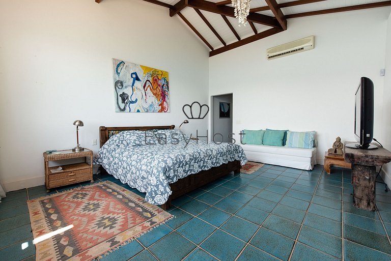 Casa para temporada em Angra dos Reis com piscina e praia