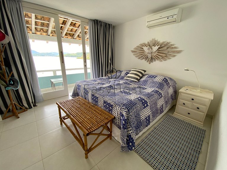 Beach house for sale in Angra dos Reis