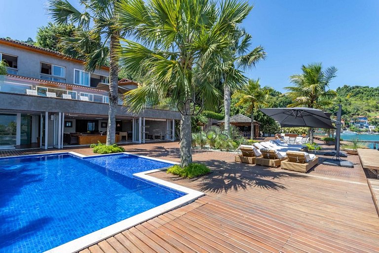 Aluguel de casa luxuosa em Angra dos Reis