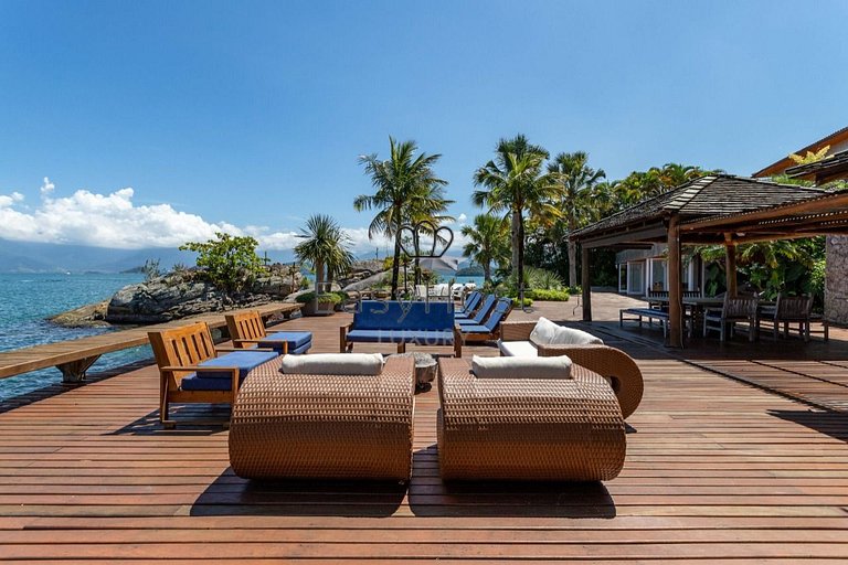 Aluguel de casa luxuosa em Angra dos Reis