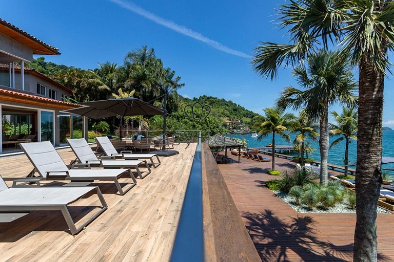 Aluguel de casa luxuosa em Angra dos Reis