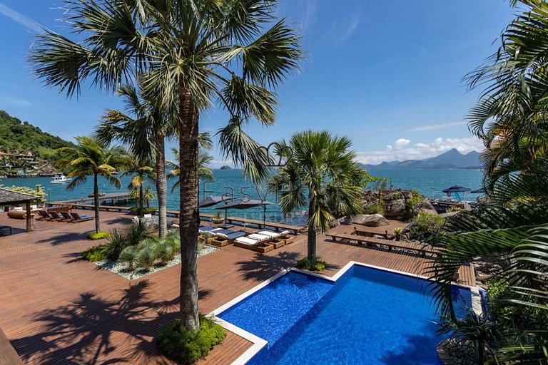 Luxury house rental in Angra dos Reis