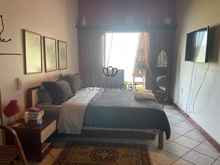 Casa à venda em Angra dos Reis beira mar