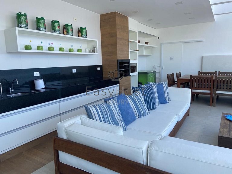 Casa de luxo beira mar à venda em Angra dos Reis