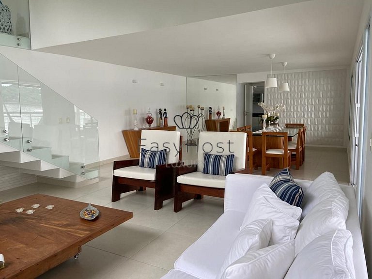 Casa de luxo beira mar à venda em Angra dos Reis