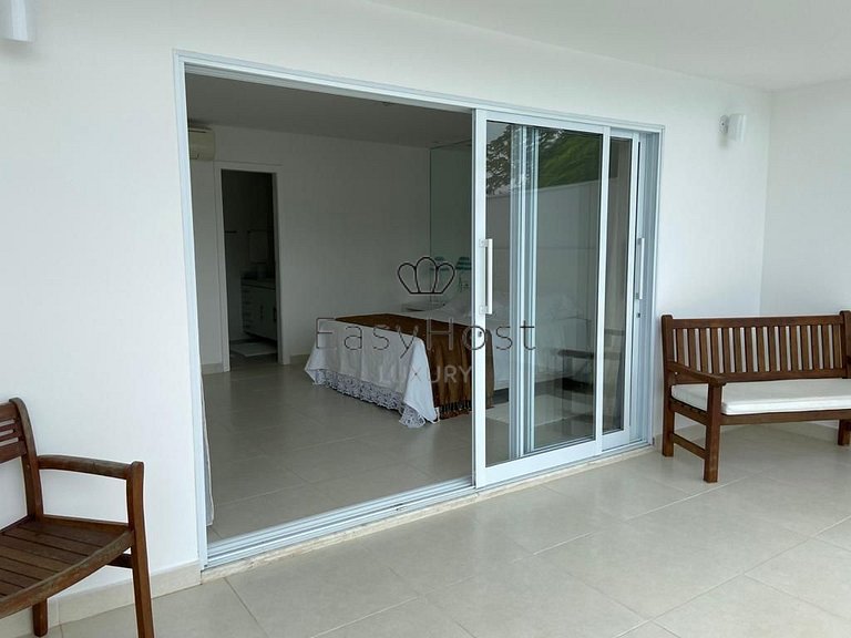 Casa de luxo beira mar à venda em Angra dos Reis