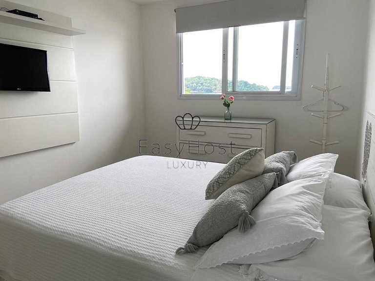 Casa de luxo beira mar à venda em Angra dos Reis