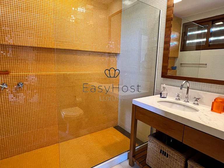 Aluguel de casa com piscina em Búzios
