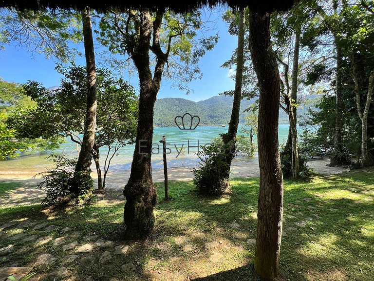 Casa para temporada em Ilha Grande com piscina