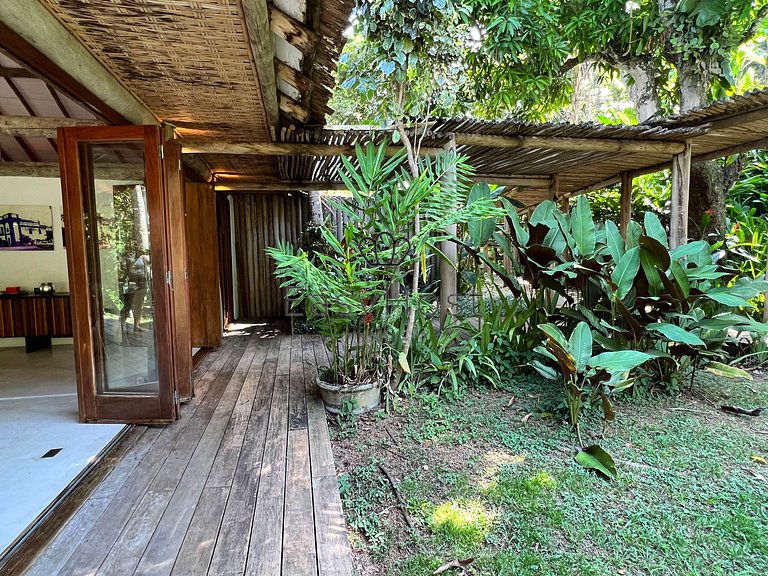 Casa para temporada em Ilha Grande com piscina