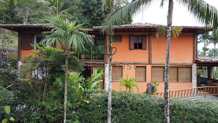 Aluguel de casa com piscina em Angra dos Reis