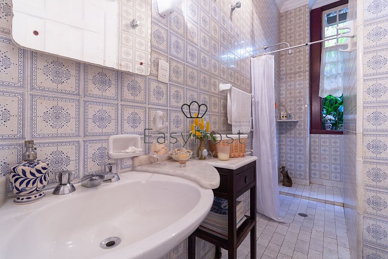 Casa para venda em Paraty com piscina