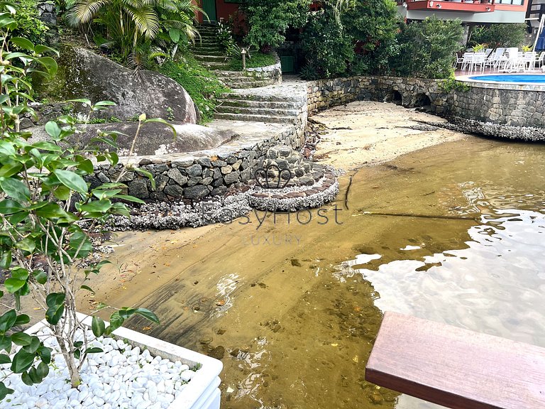 Casa de praia à venda em Angra dos Reis